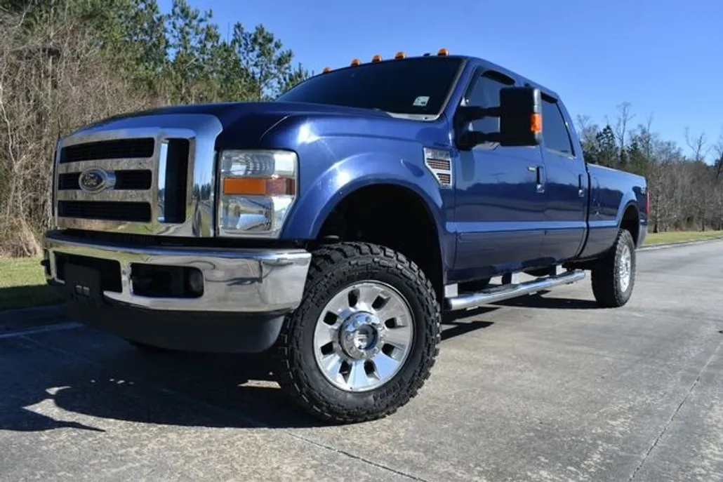 2010 Ford F-350 Lariat photo 1