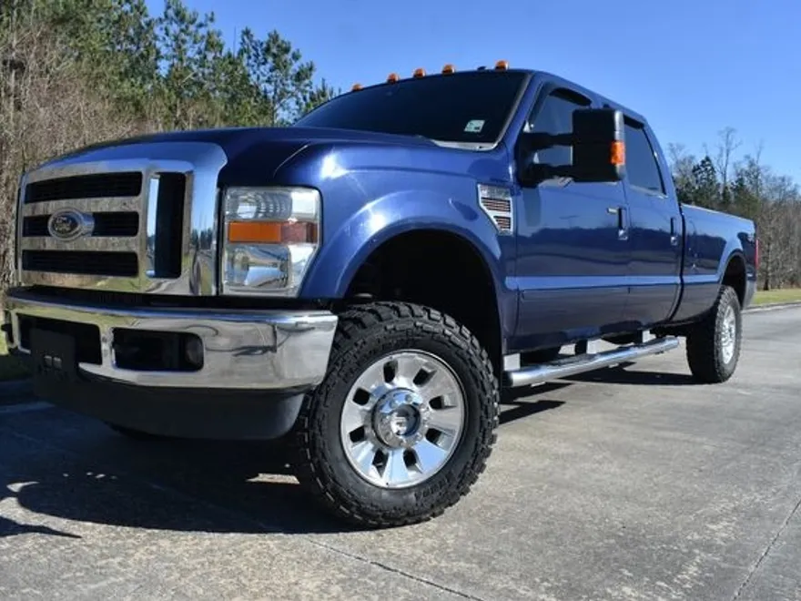 2010 Ford F-350 Lariat photo 1