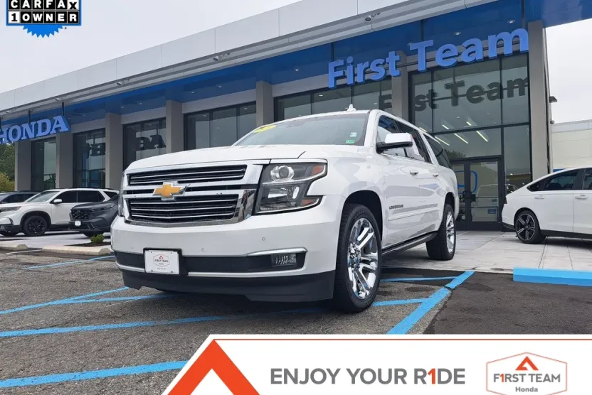 2020 Chevrolet Suburban Premier photo 1