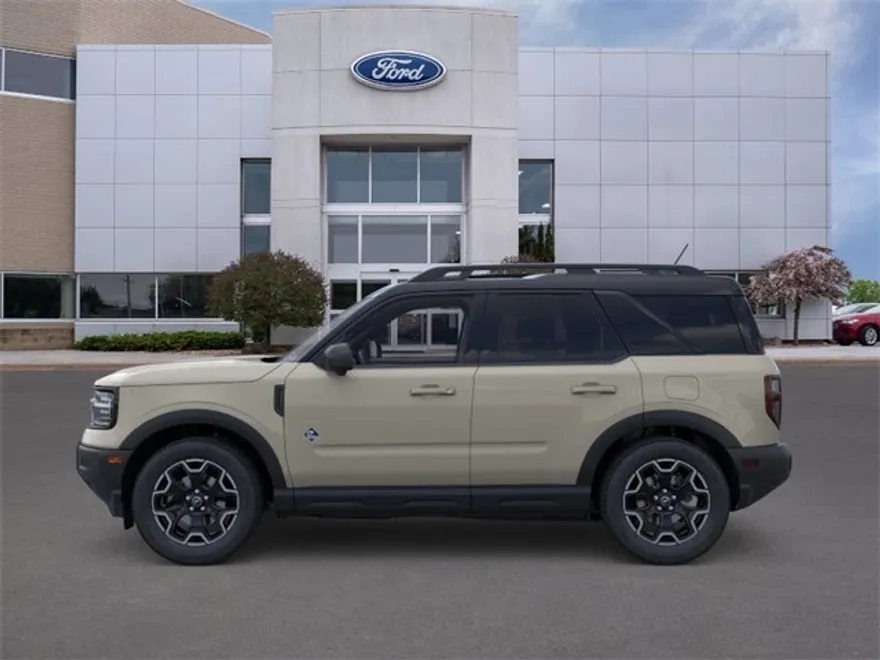 2025 Ford Bronco Sport Outer Banks photo 1