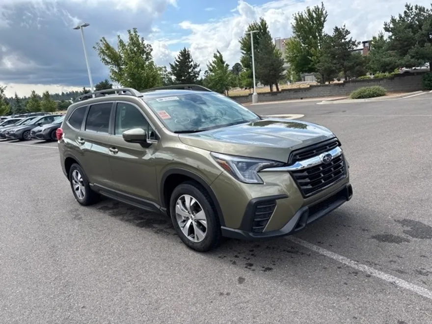 2024 Subaru Ascent Premium photo 1
