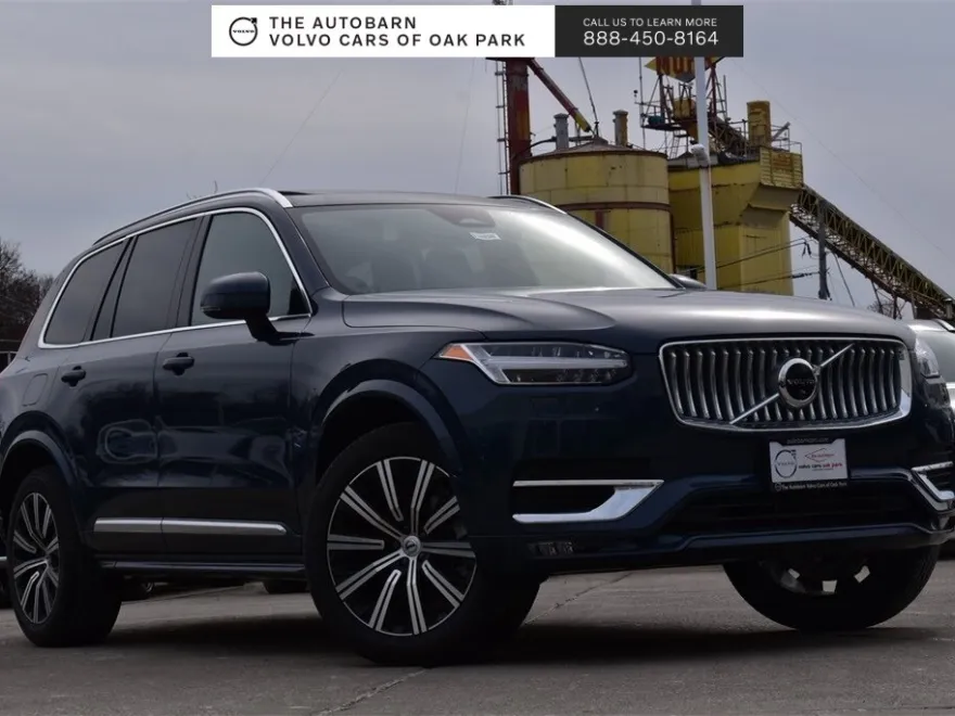 2025 Volvo XC90 Plus photo 1