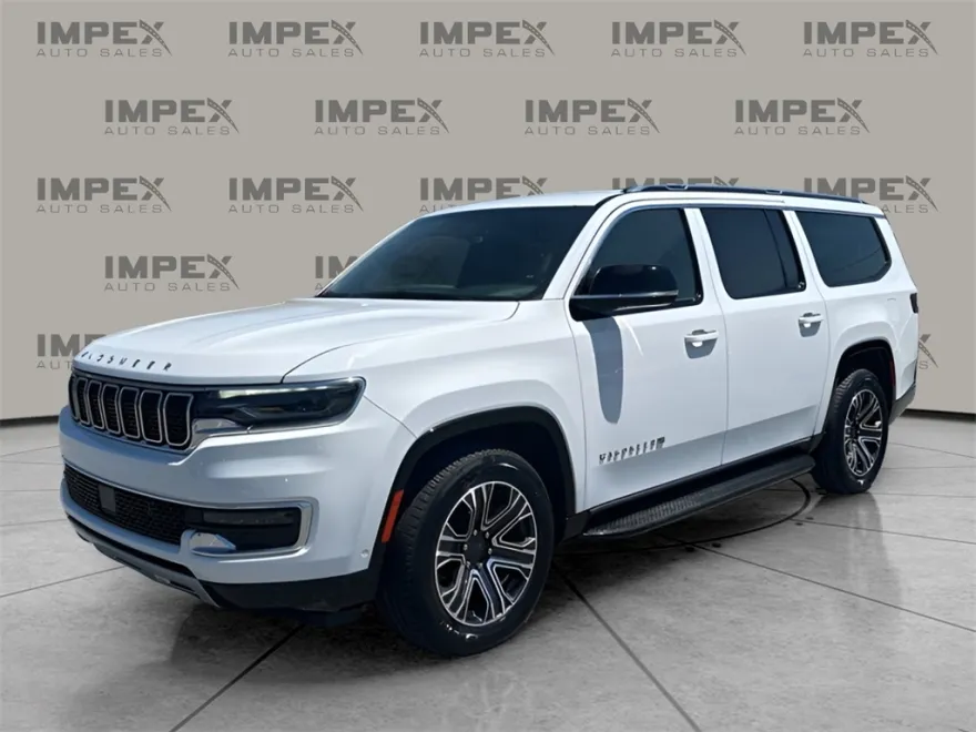 2024 Jeep Wagoneer L Series II photo 1