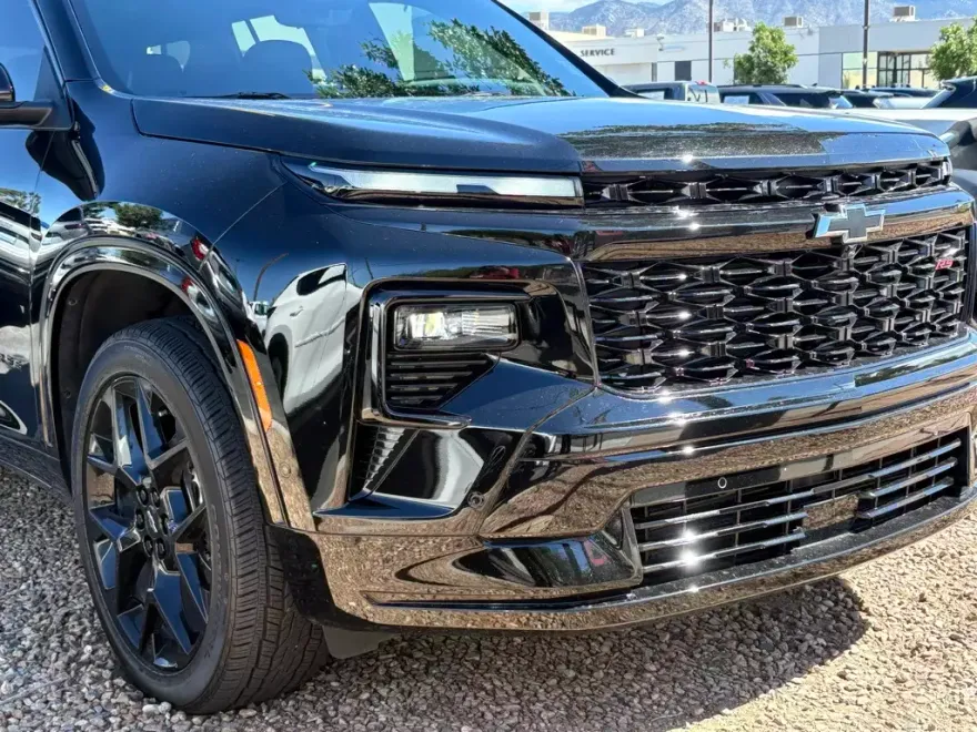 2025 Chevrolet Traverse RS photo 1