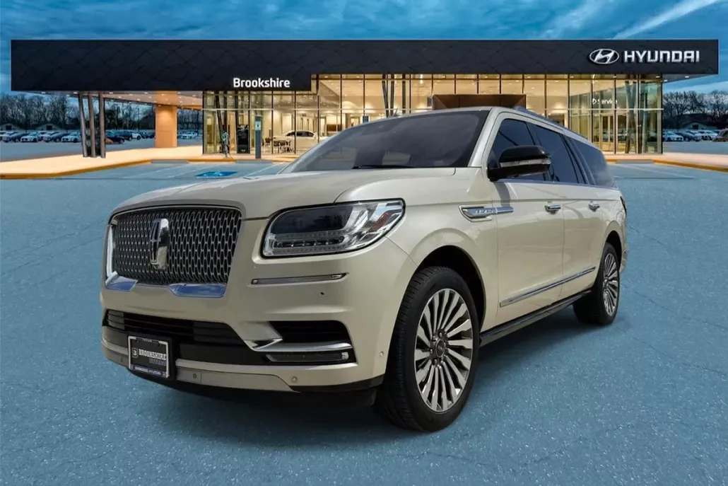 2018 Lincoln Navigator L Reserve photo 1