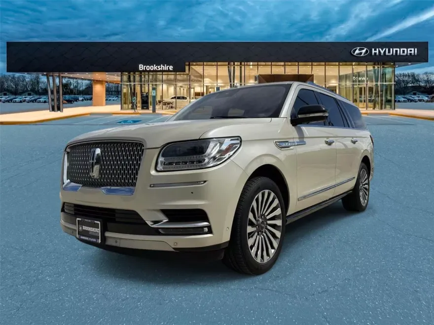 2018 Lincoln Navigator L Reserve photo 1