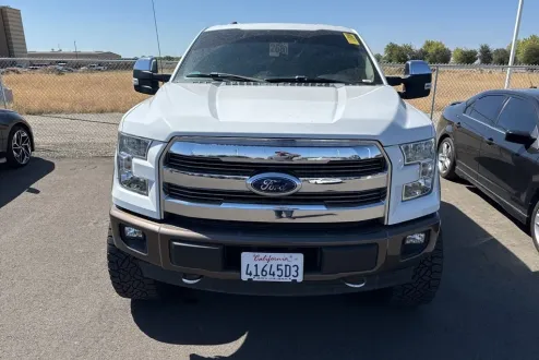 2017 Ford F-150 Lariat photo 2