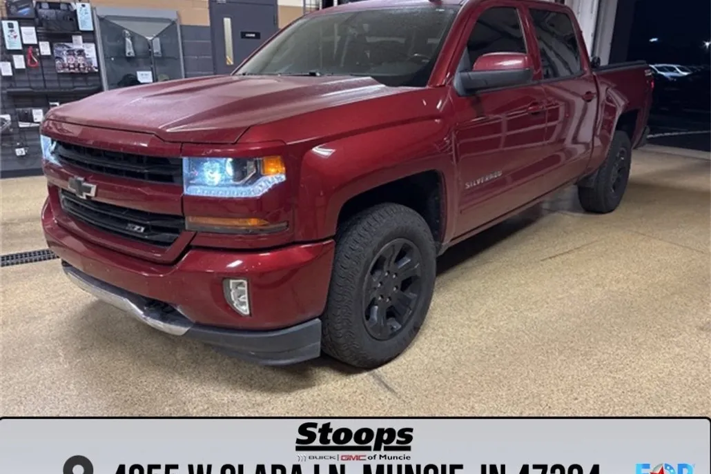 2018 Chevrolet Silverado 1500 LT photo 1