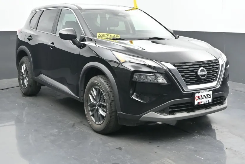 2023 Nissan Rogue S photo 1