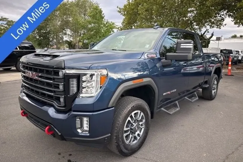 2022 Gmc Sierra 2500 HD AT4 photo 1
