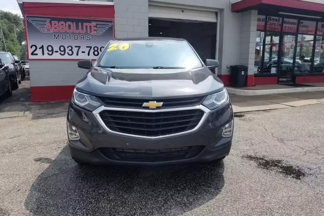 2020 Chevrolet Equinox LT photo 1