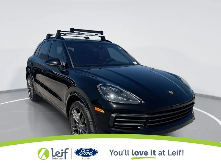 2022 Porsche Cayenne Platinum Edition photo 1