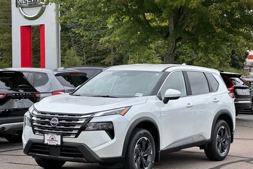 2026 Nissan Rogue SV photo 1