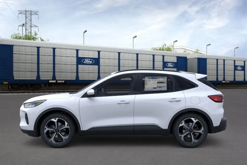 2025 Ford Escape ST-Line Select photo 1