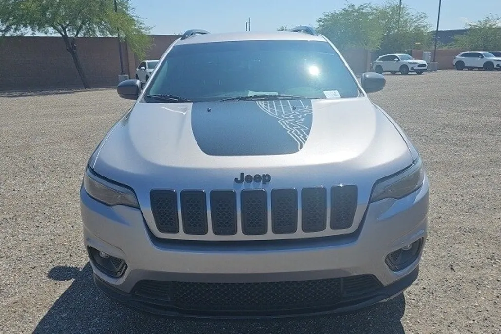 2020 Jeep Cherokee Altitude photo 1