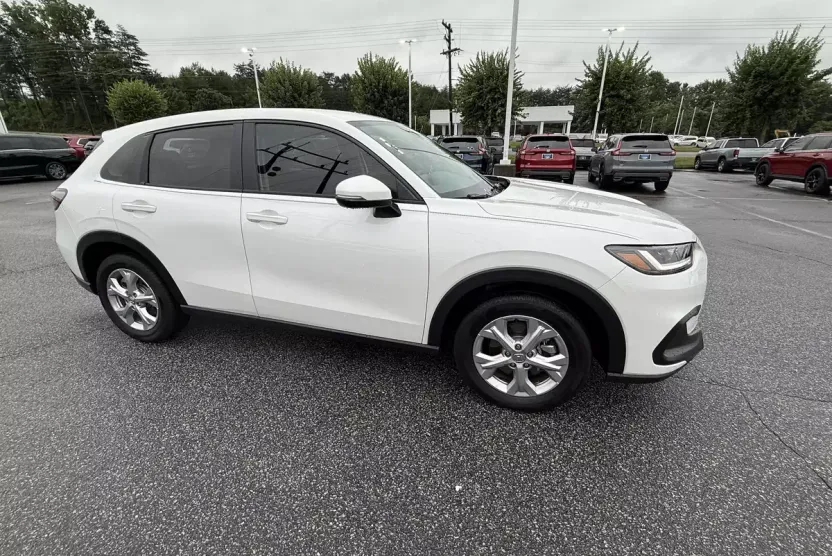 2025 Honda HR-V LX 2WD photo 1