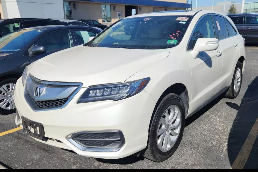 2017 Acura RDX Technology Plus photo 1