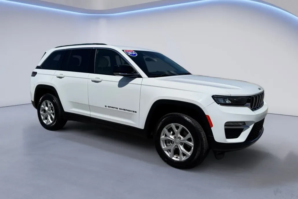 2024 Jeep Grand Cherokee Limited photo 1