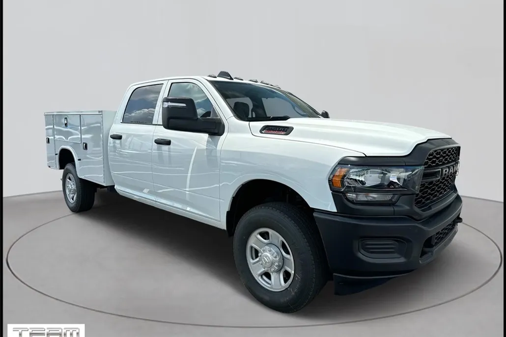 2024 Ram 2500 Tradesman photo 1