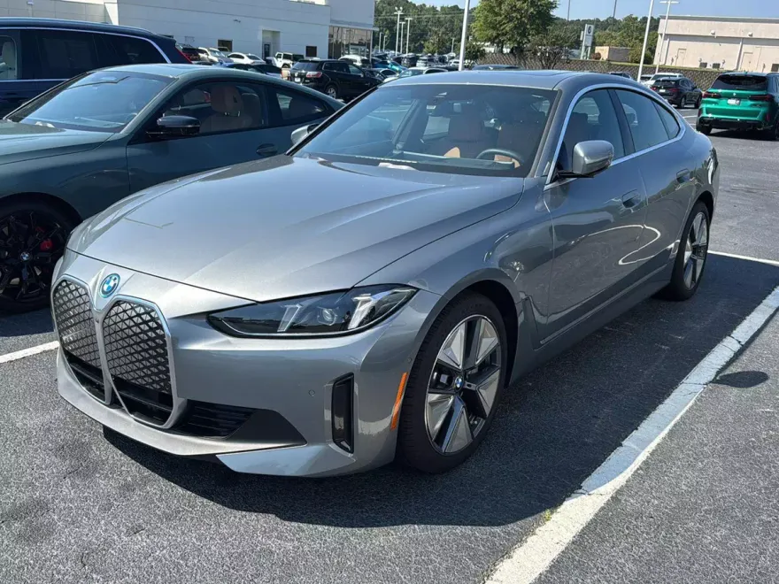 2025 Bmw i4 eDrive40 photo 1