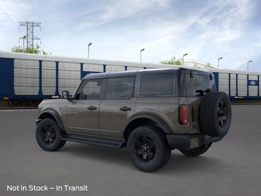 2025 Ford Bronco Outer Banks photo 1