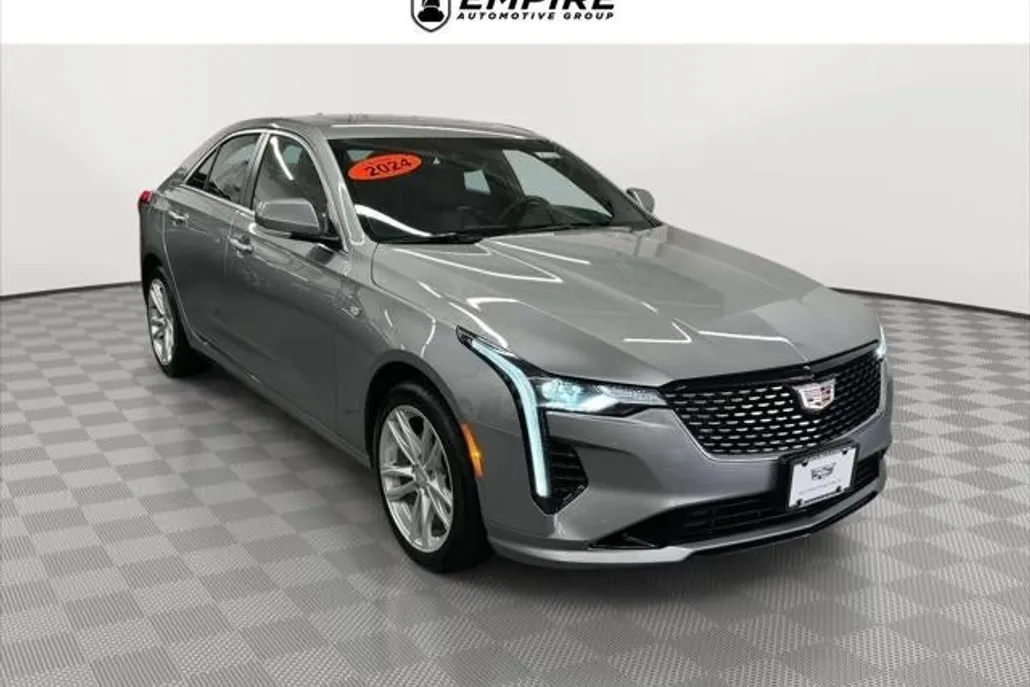 2024 Cadillac CT4 Luxury photo 1