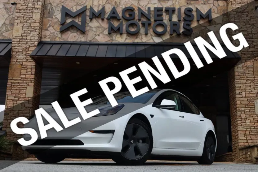 2021 Tesla Model 3 Standard Range Plus photo 1