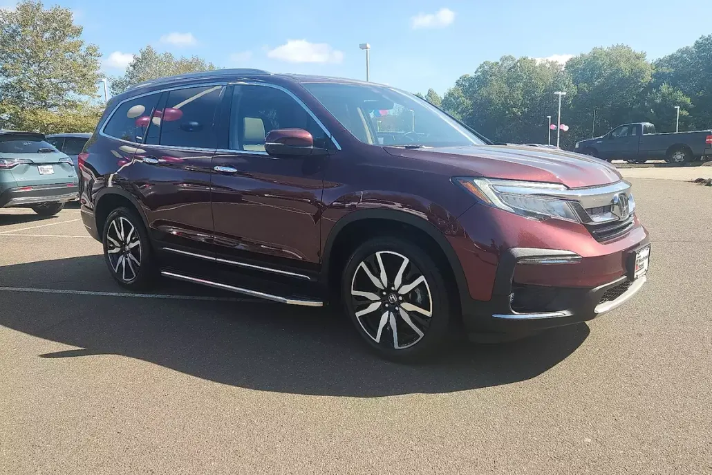 2021 Honda Pilot Touring photo 1