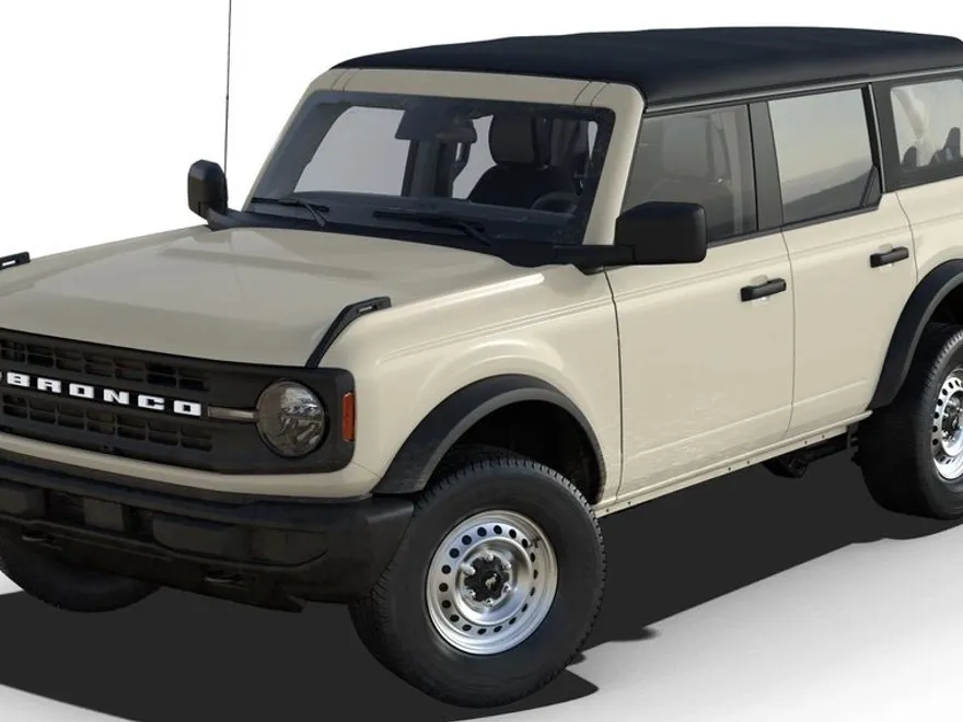 2025 Ford Bronco Base photo 1