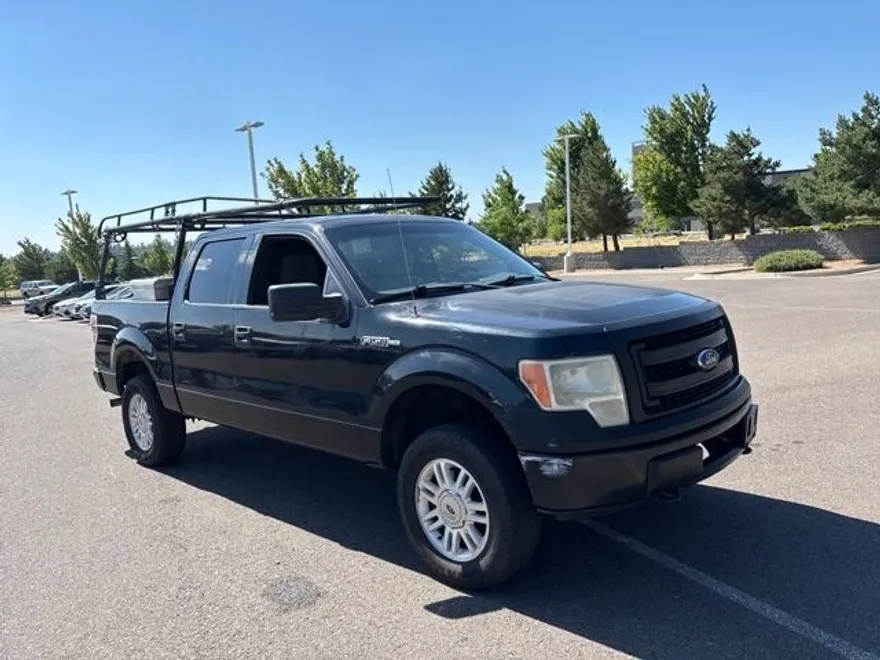 2013 Ford F-150 XL photo 1