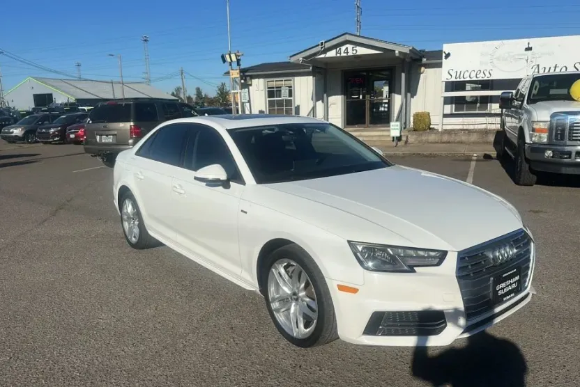 2017 Audi A4 2.0T Premium photo 1