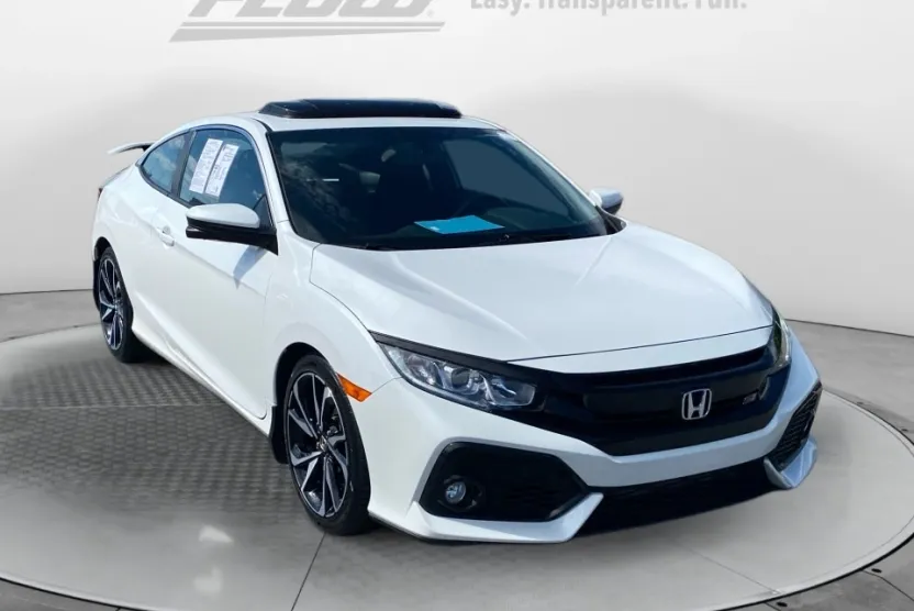 2019 Honda Civic Si photo 1