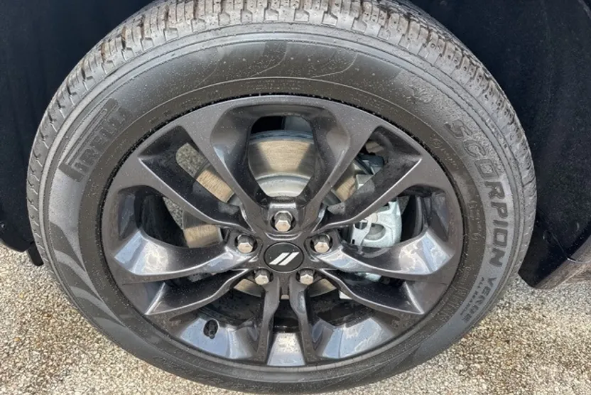 2025 Dodge Durango GT Plus photo 1