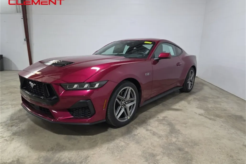 2025 Ford Mustang GT Premium photo 1