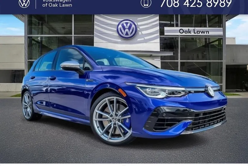 2024 Volkswagen Golf R photo 1