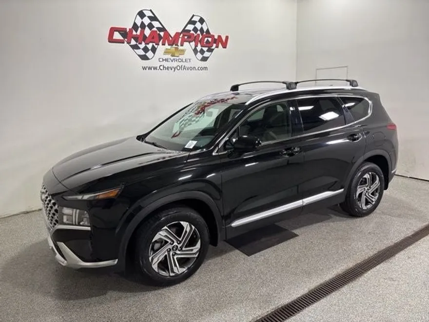2022 Hyundai Santa Fe SEL photo 1