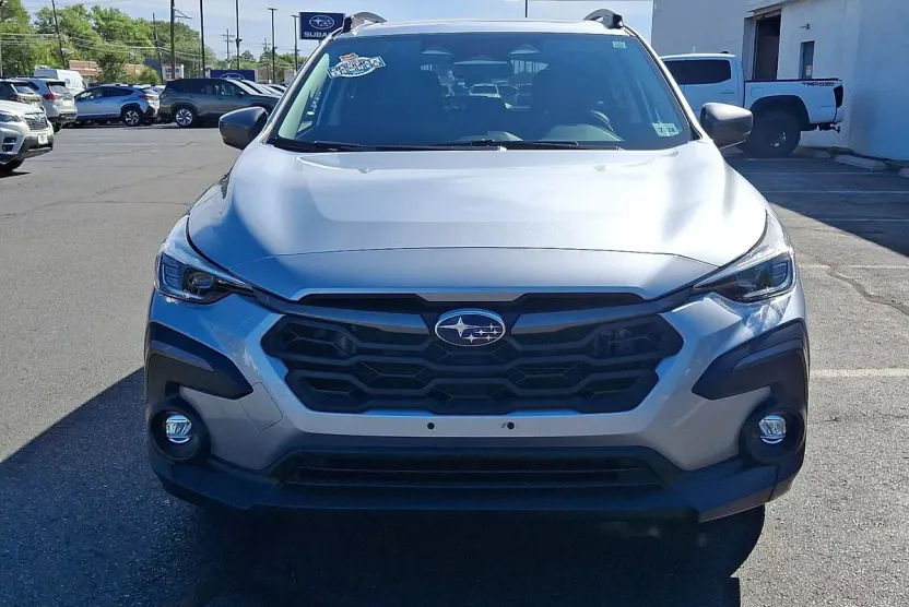 2024 Subaru Crosstrek Limited photo 1