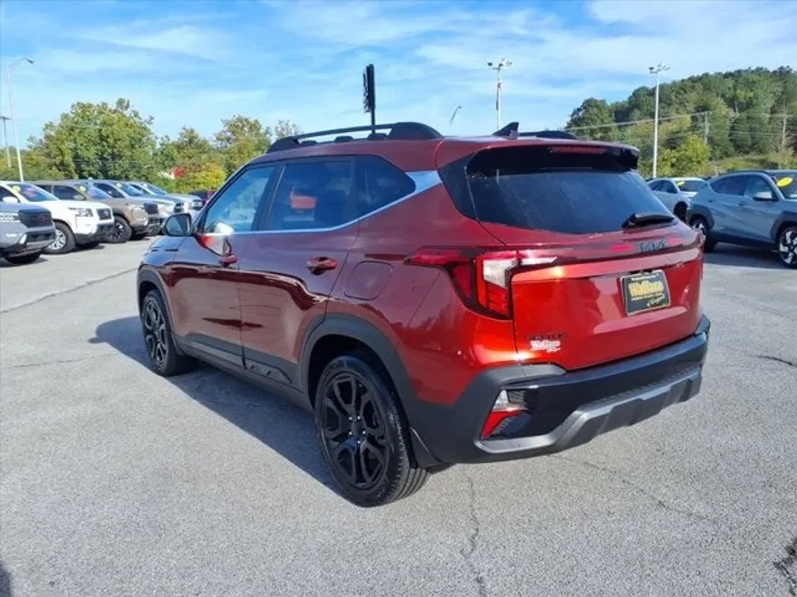 2025 Kia Seltos X-Line photo 1