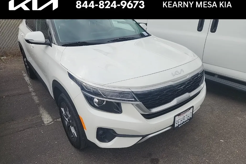 2023 Kia Seltos S Nightfall Edition photo 1