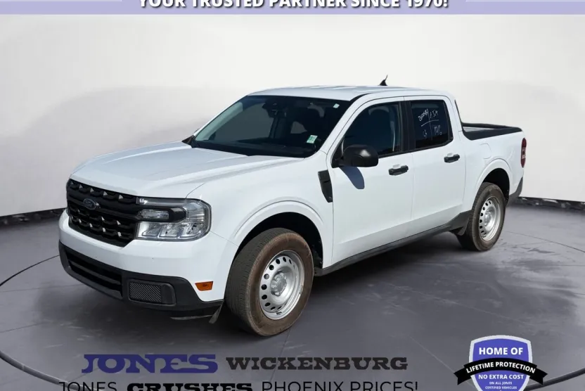 2022 Ford Maverick XL photo 1