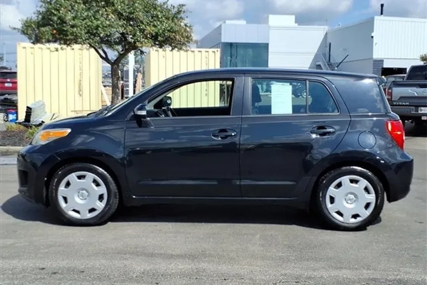 2012 Scion xD Base photo 1