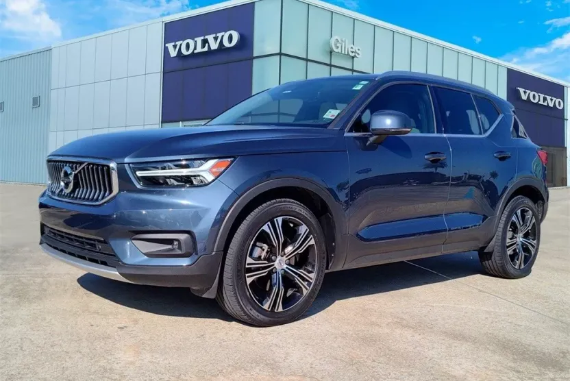 2020 Volvo XC40 T5 Inscription photo 1