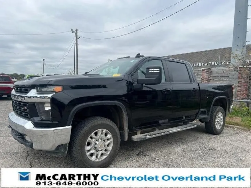 2022 Chevrolet Silverado 2500HD LT photo 1