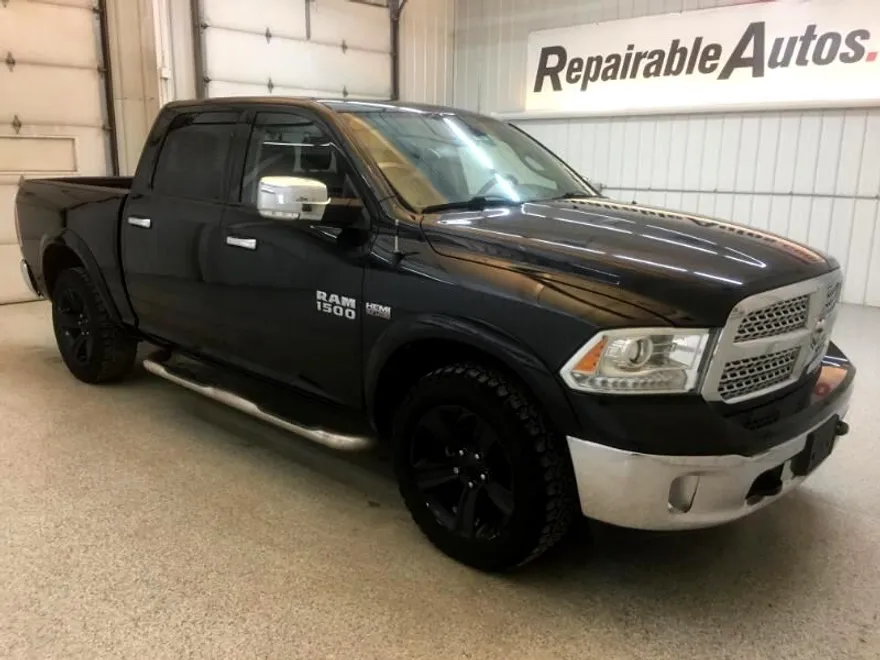 2016 Ram 1500 Laramie photo 1