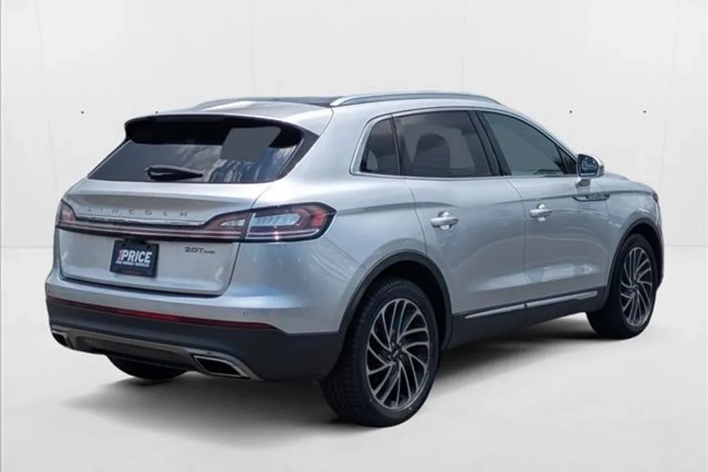 2019 Lincoln Nautilus Reserve photo 1