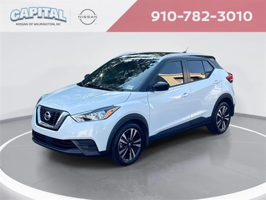 2020 Nissan Kicks SV photo 1