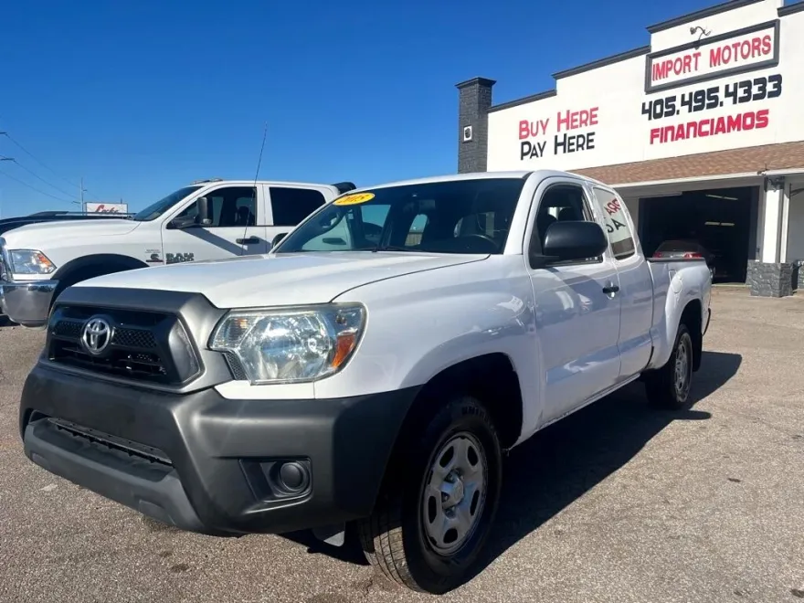 2015 Toyota Tacoma Access Cab photo 1
