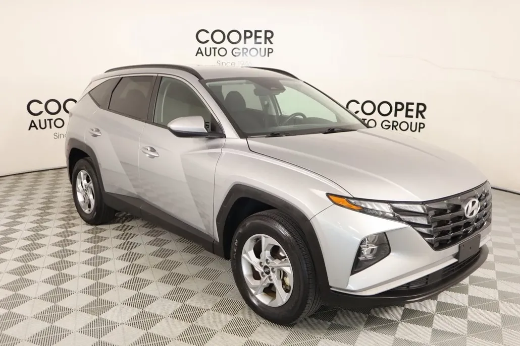 2024 Hyundai Tucson SEL photo 1