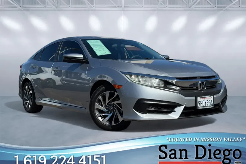 2018 Honda Civic EX photo 1