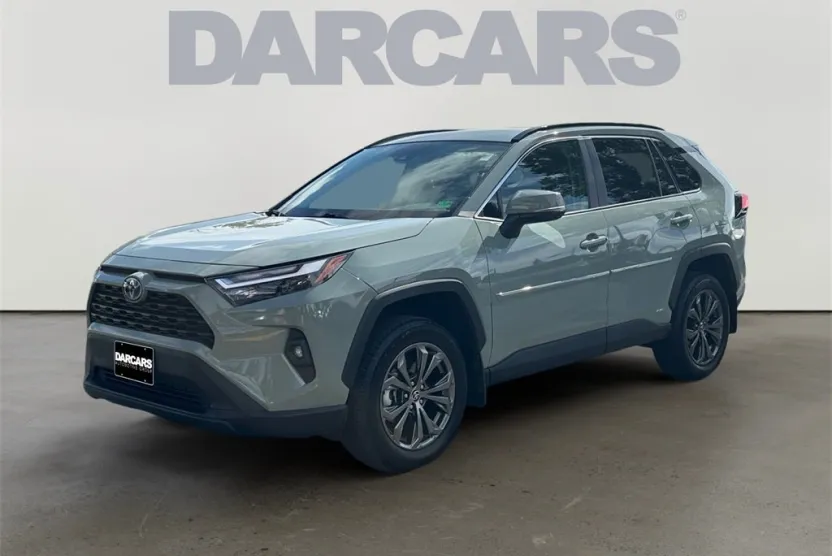 2022 Toyota RAV4 Hybrid XLE Premium photo 1